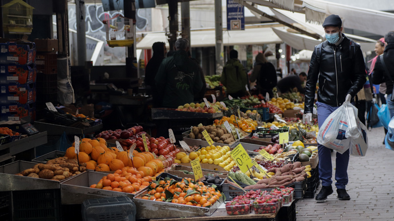 Θεσσαλονίκη: Τη Δευτέρα ξεκινά η διάθεση κουπονιών για δωρεάν αγορές από τις λαϊκές